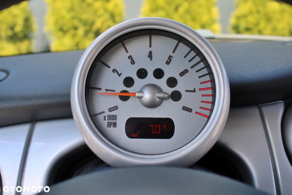 MINI ONE Standard - 24