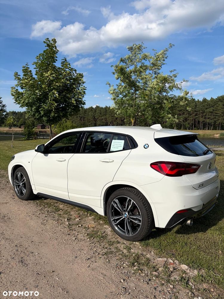 BMW X2 xDrive20i Advantage Plus - 2