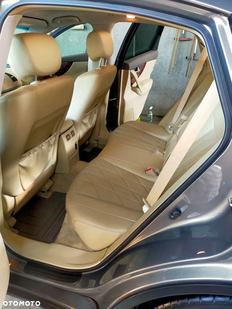 Infiniti QX70 3.0d S Premium - 14