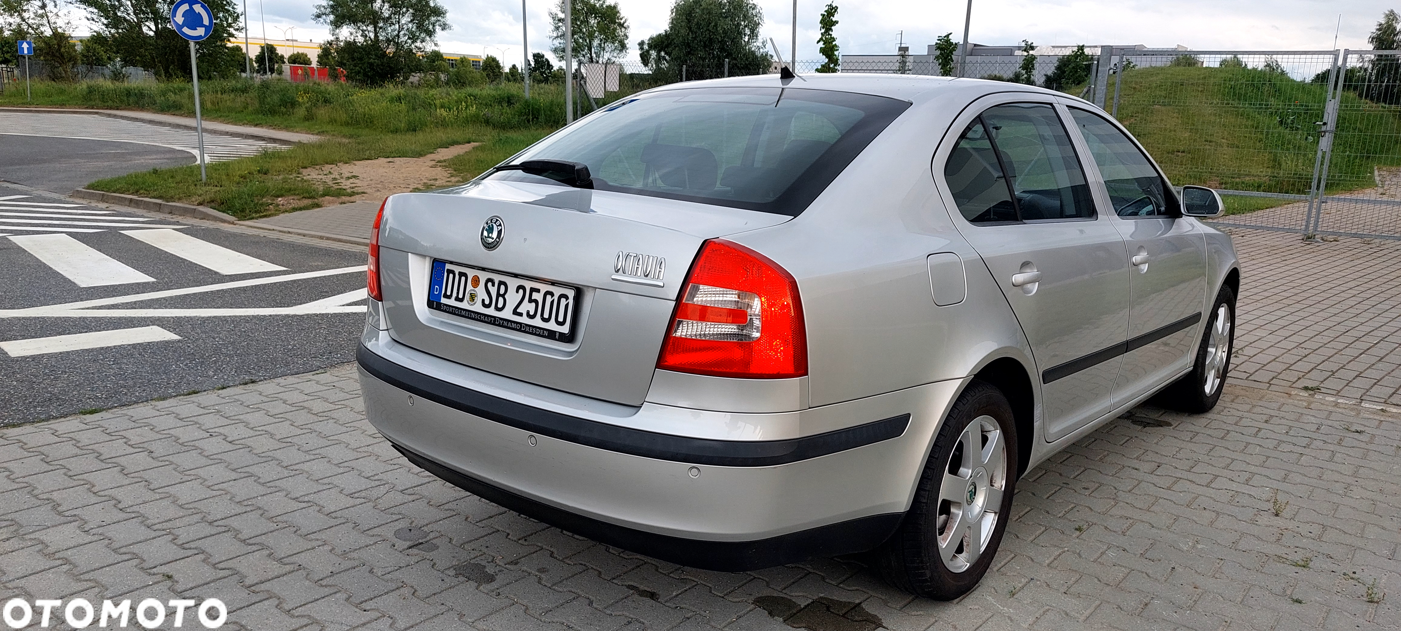 Skoda Octavia 1.6 FSI Elegance - 6