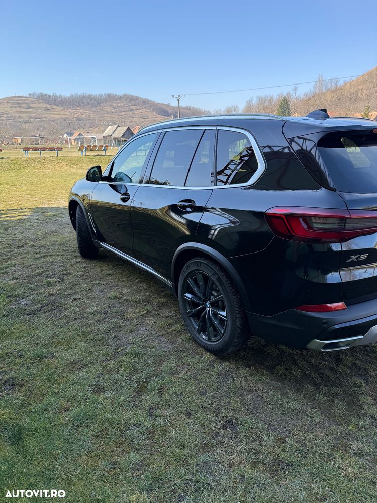 BMW X5 xDrive45e - 4