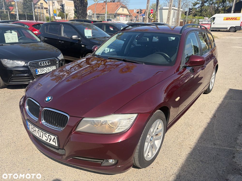 BMW Seria 3 318d DPF Edition Exclusive - 4