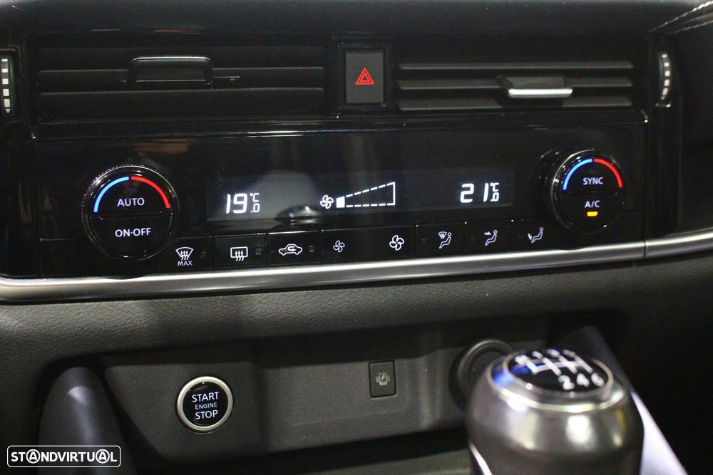 Nissan Qashqai 1.3 DIG-T Tekna Premium - 31