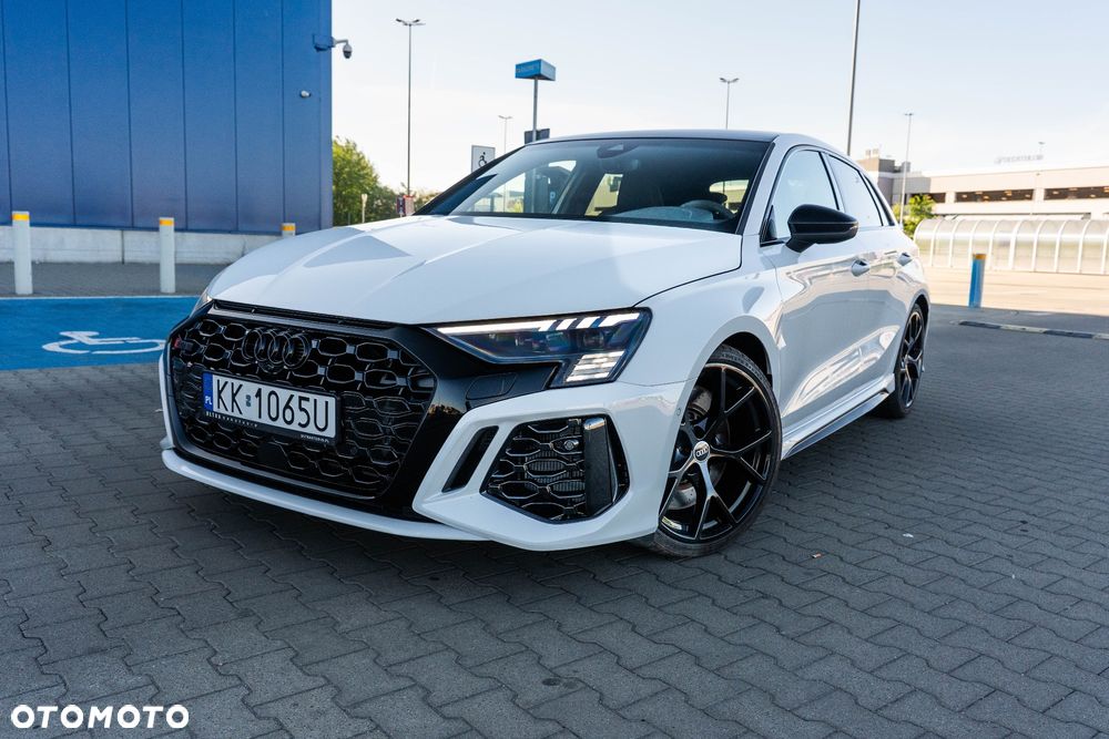Audi RS3 Sportback - 16