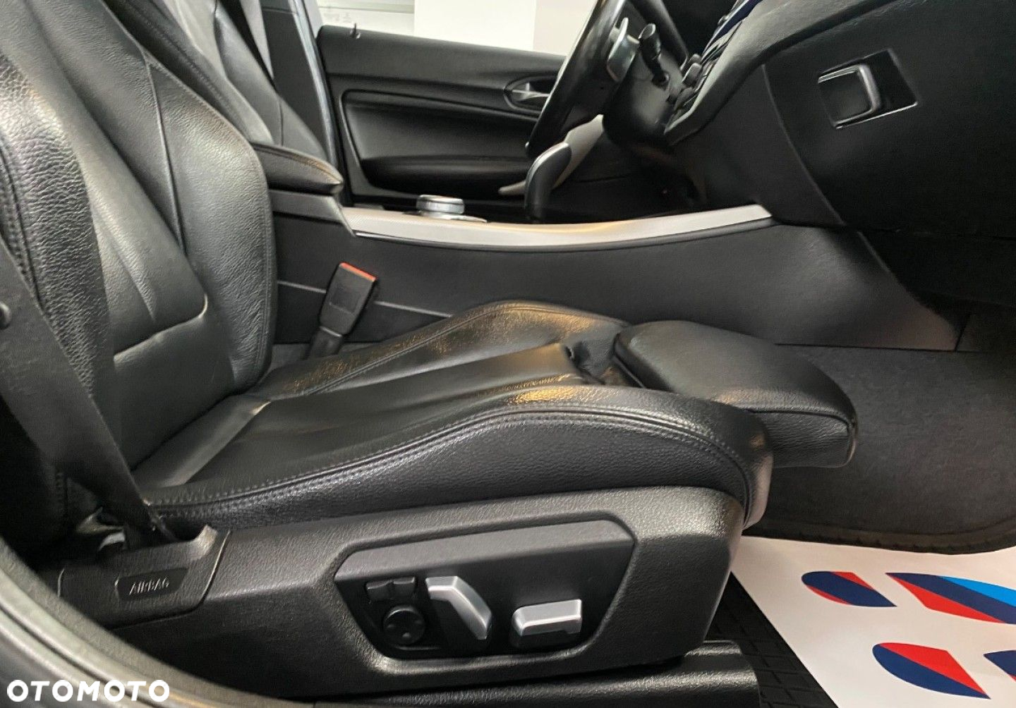 BMW Seria 1 - 18