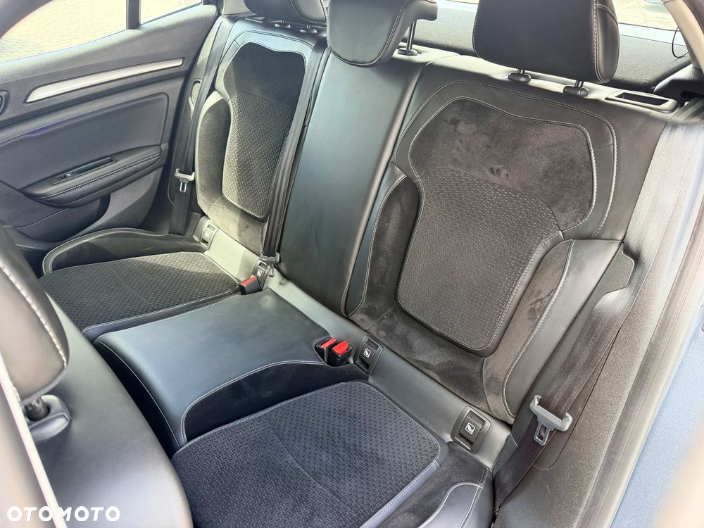 Renault Megane 1.6 SCe Intens - 11