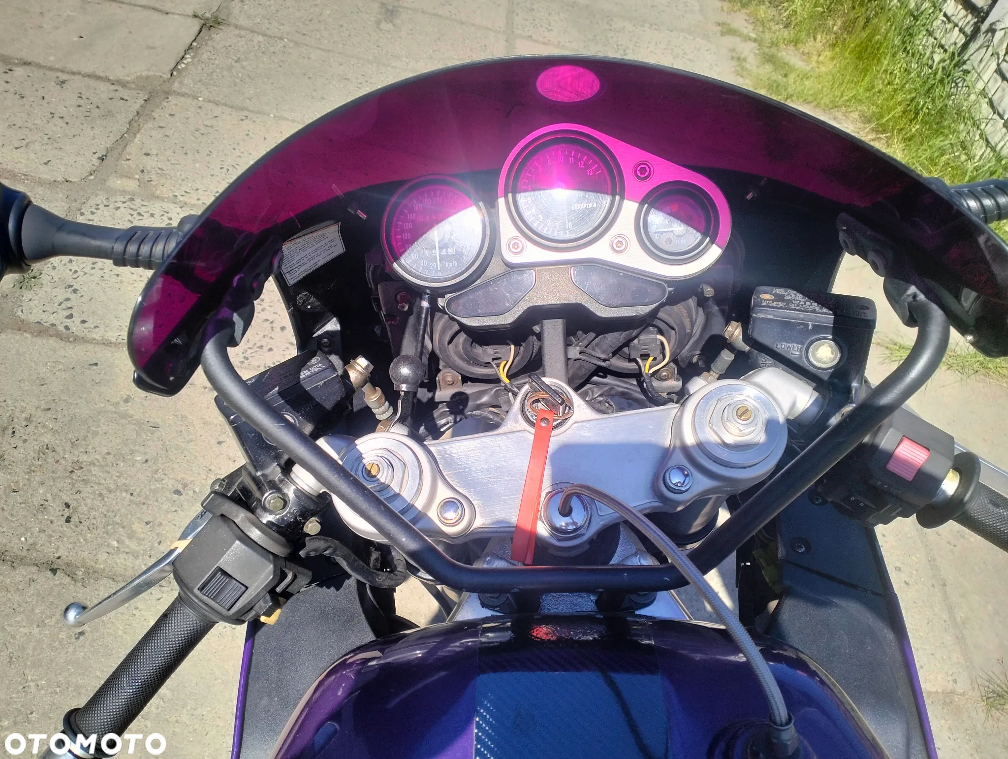 Suzuki GSX-R - 8