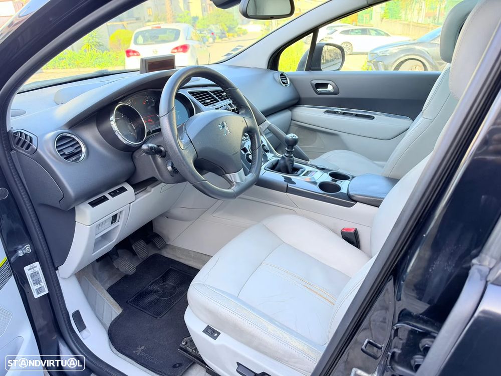 Peugeot 3008 1.6 HDi Executive - 20