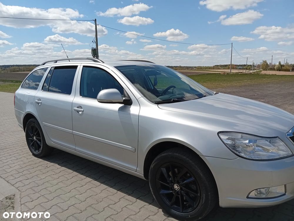 Skoda Octavia 1.6 TDI 4x4 Ambition - 4