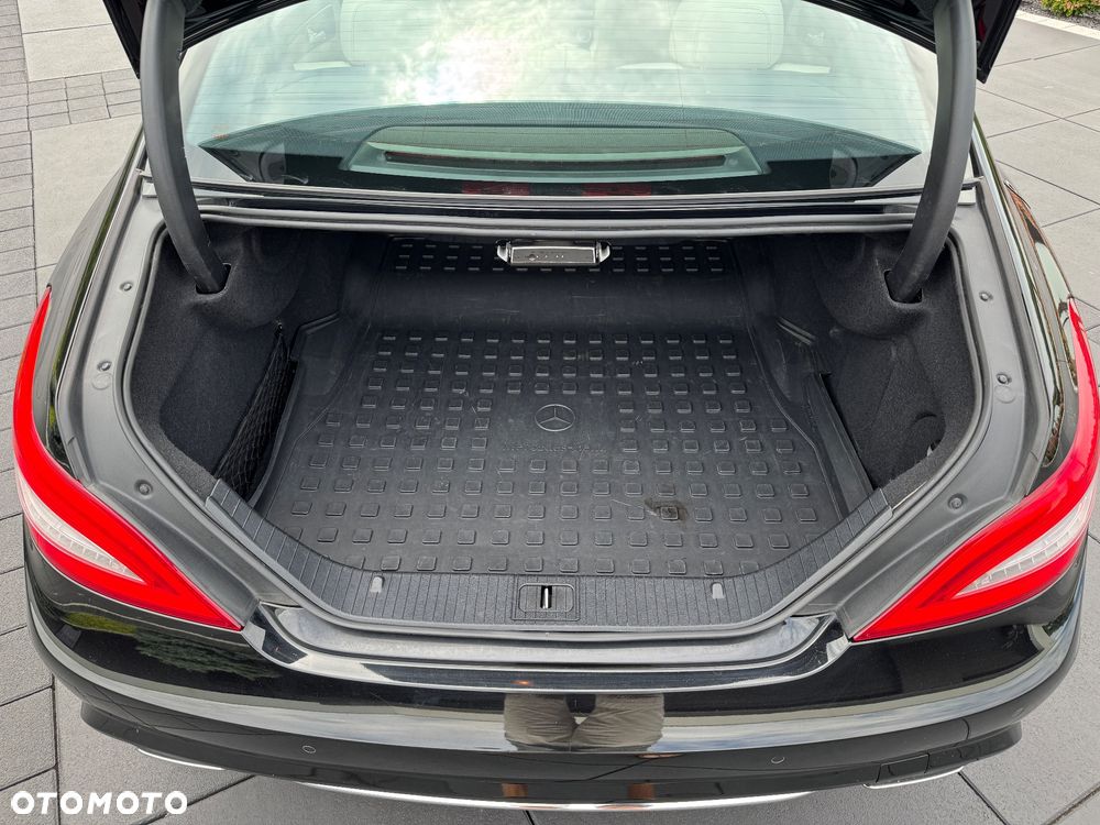 Mercedes-Benz CLS 500 4-Matic 9G-TRONIC - 19