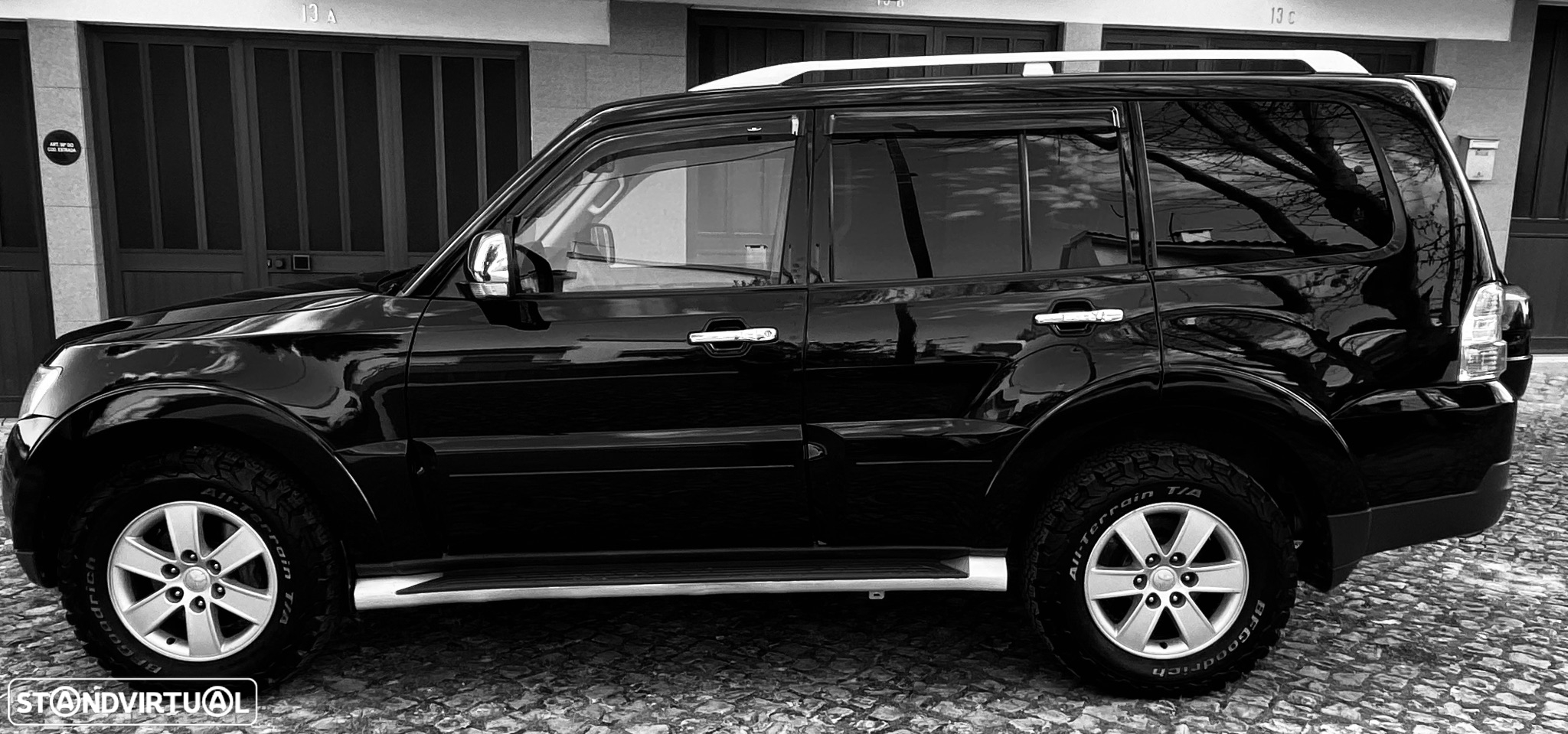 Mitsubishi Pajero 3.2 DI-D Intense CA FPF - 2