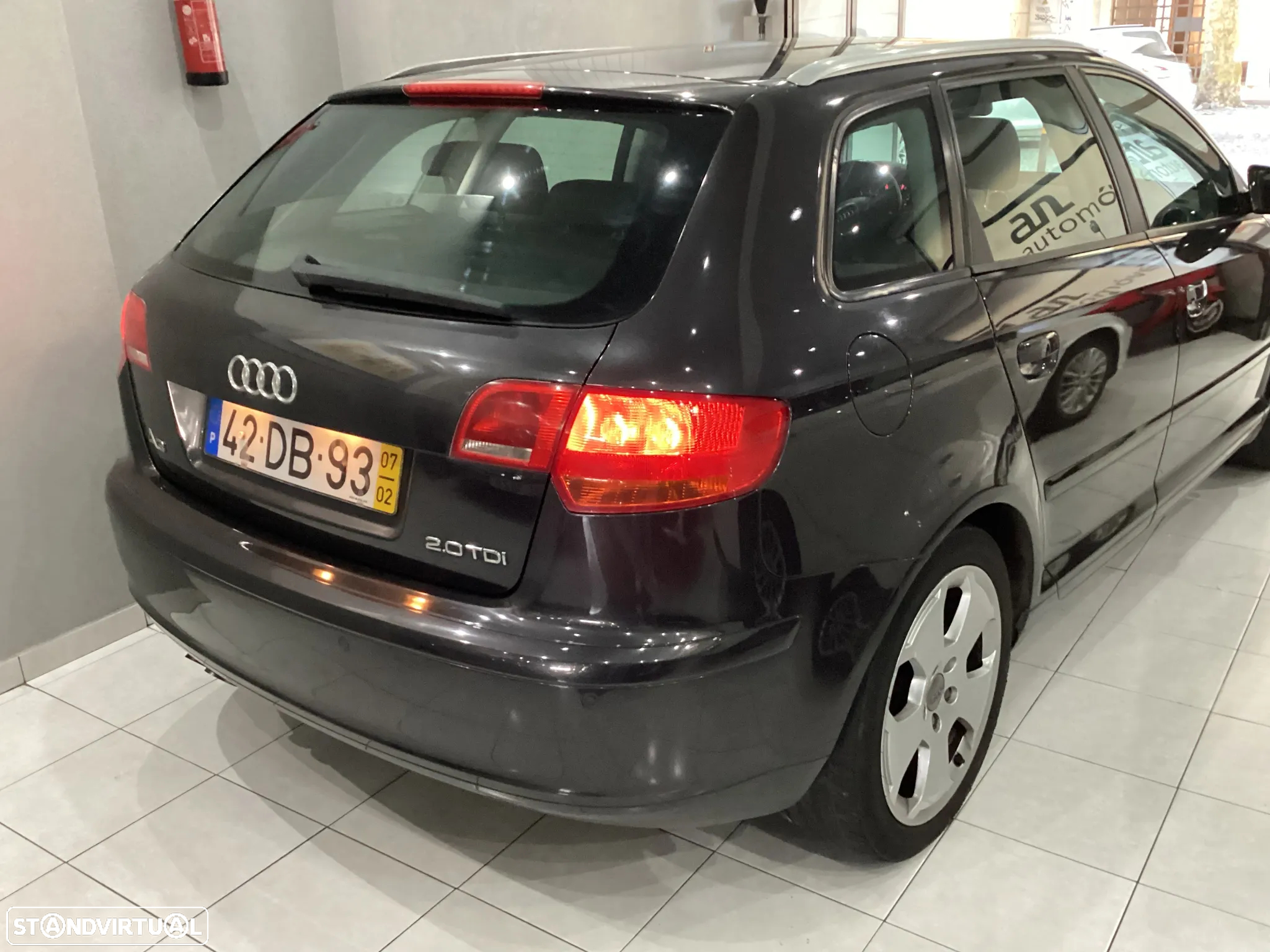 Audi A3 Sportback 2.0 TDi Ambiente - 5