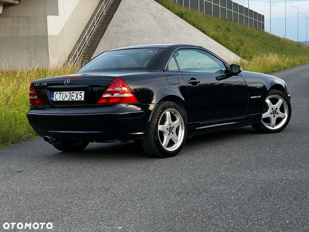 Mercedes-Benz SLK - 9