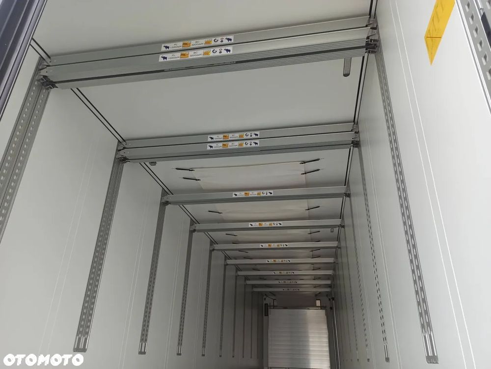 Schmitz Cargobull CHŁODNIA PODWÓJNY ZŁADUNEK - 2