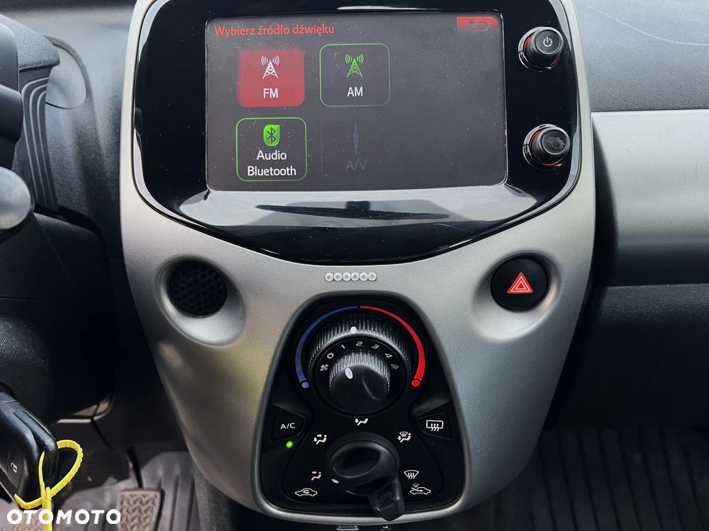 Toyota Aygo x-clusive Style Selection - 27