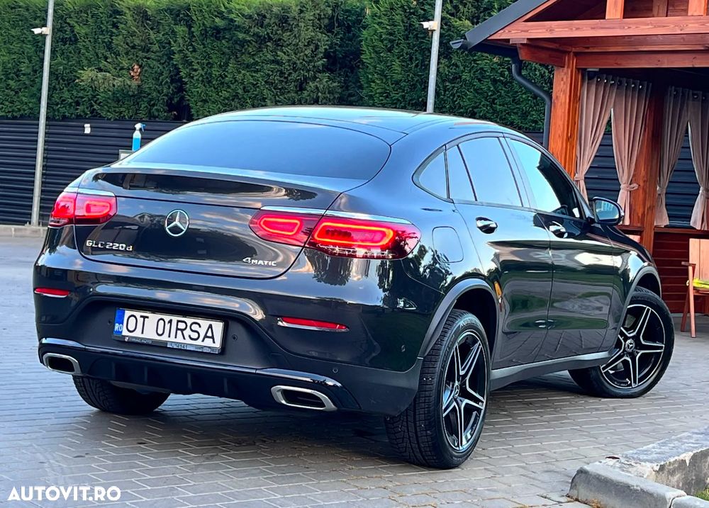 Mercedes-Benz GLC Coupe 300 d 4Matic 9G-TRONIC AMG Line - 5