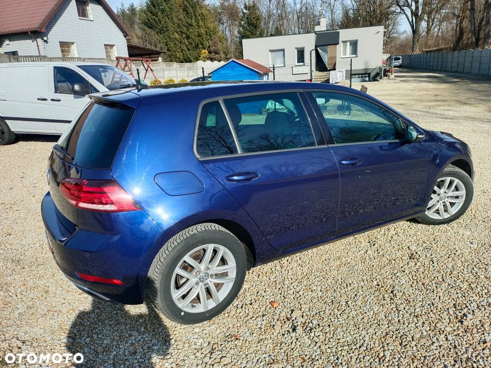 Volkswagen Golf - 15