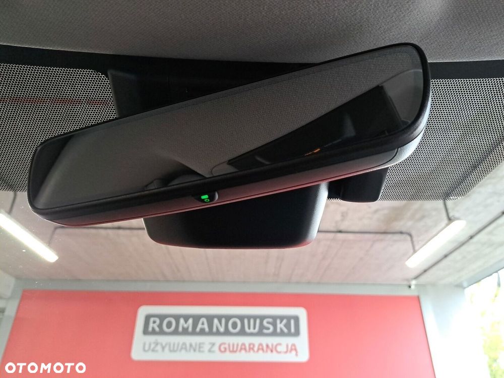 Toyota Corolla 1.8 Hybrid Comfort - 31