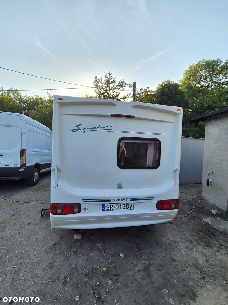 SWIFT SIGNATURE - 4