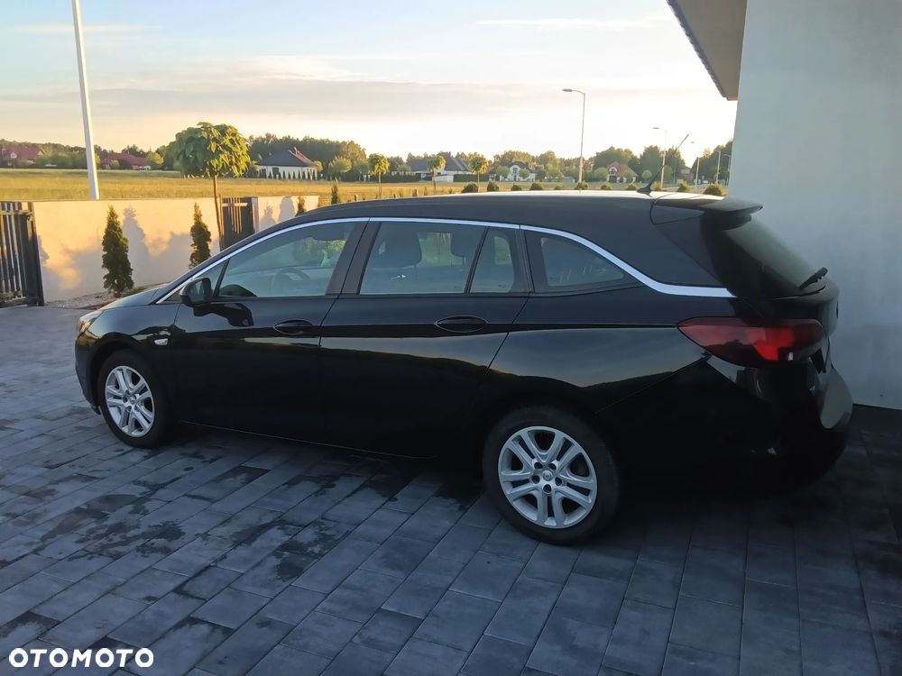 Opel Astra 1.4 T Enjoy - 4