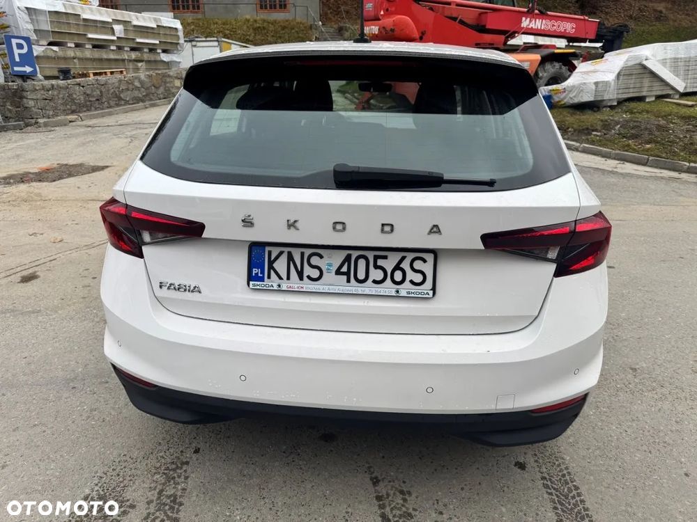 Skoda Fabia 1.0 TSI Ambition - 6