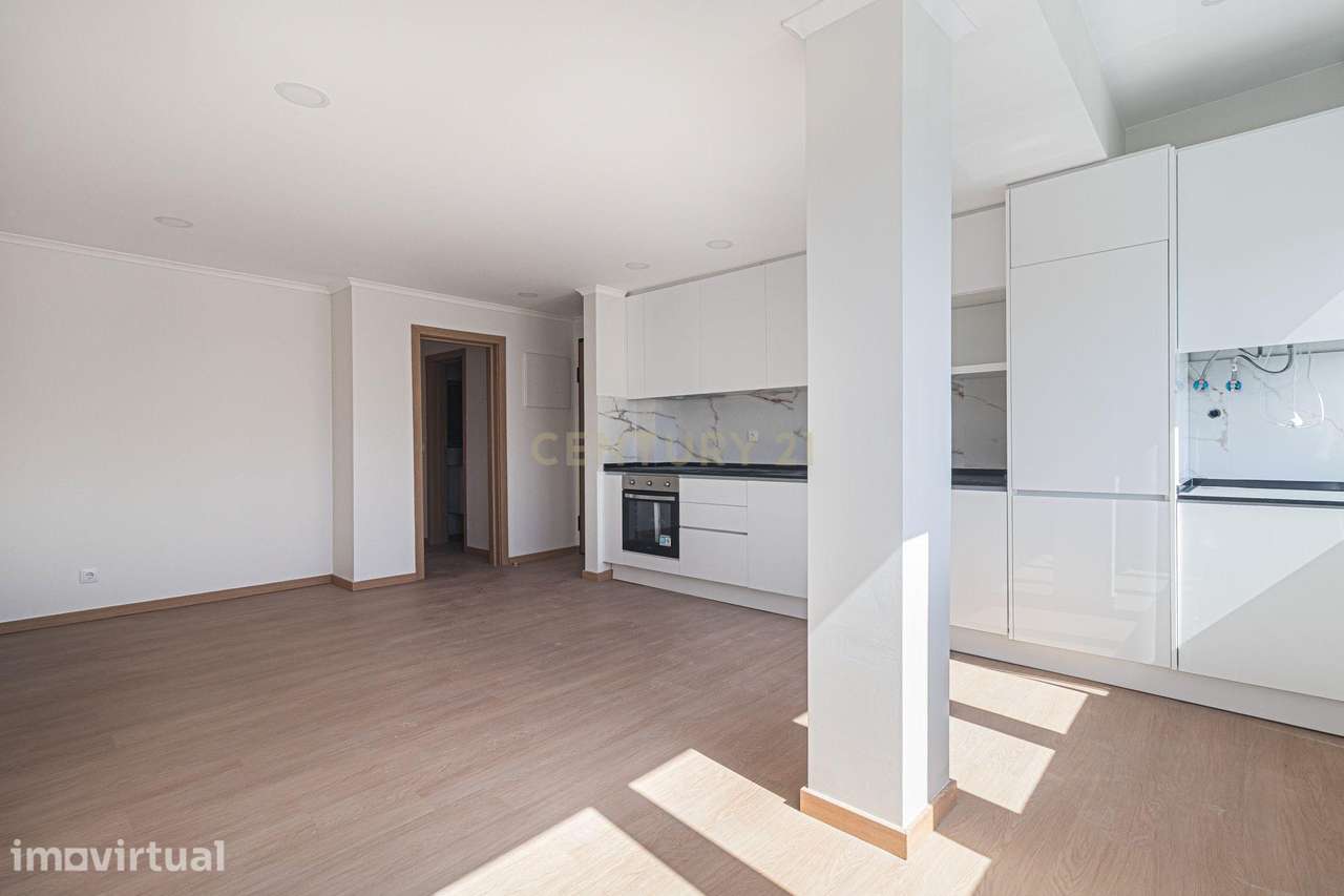 T2 Totalmente Remodelado | Luminosidade e Conforto - Grande imagem: 4/18