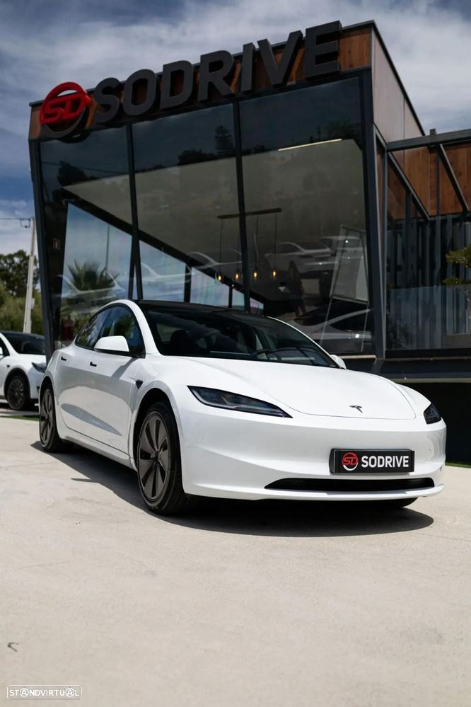 Tesla Model 3 Tração Traseira Premium - 18