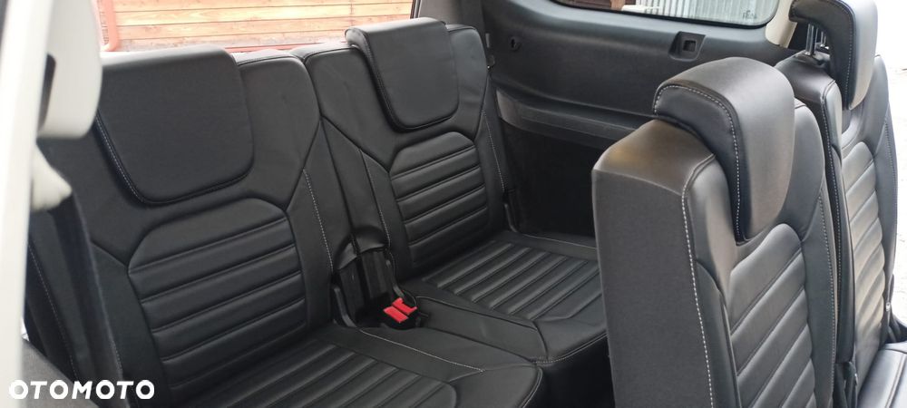 Ford Galaxy 2.0 TDCi Titanium - 37