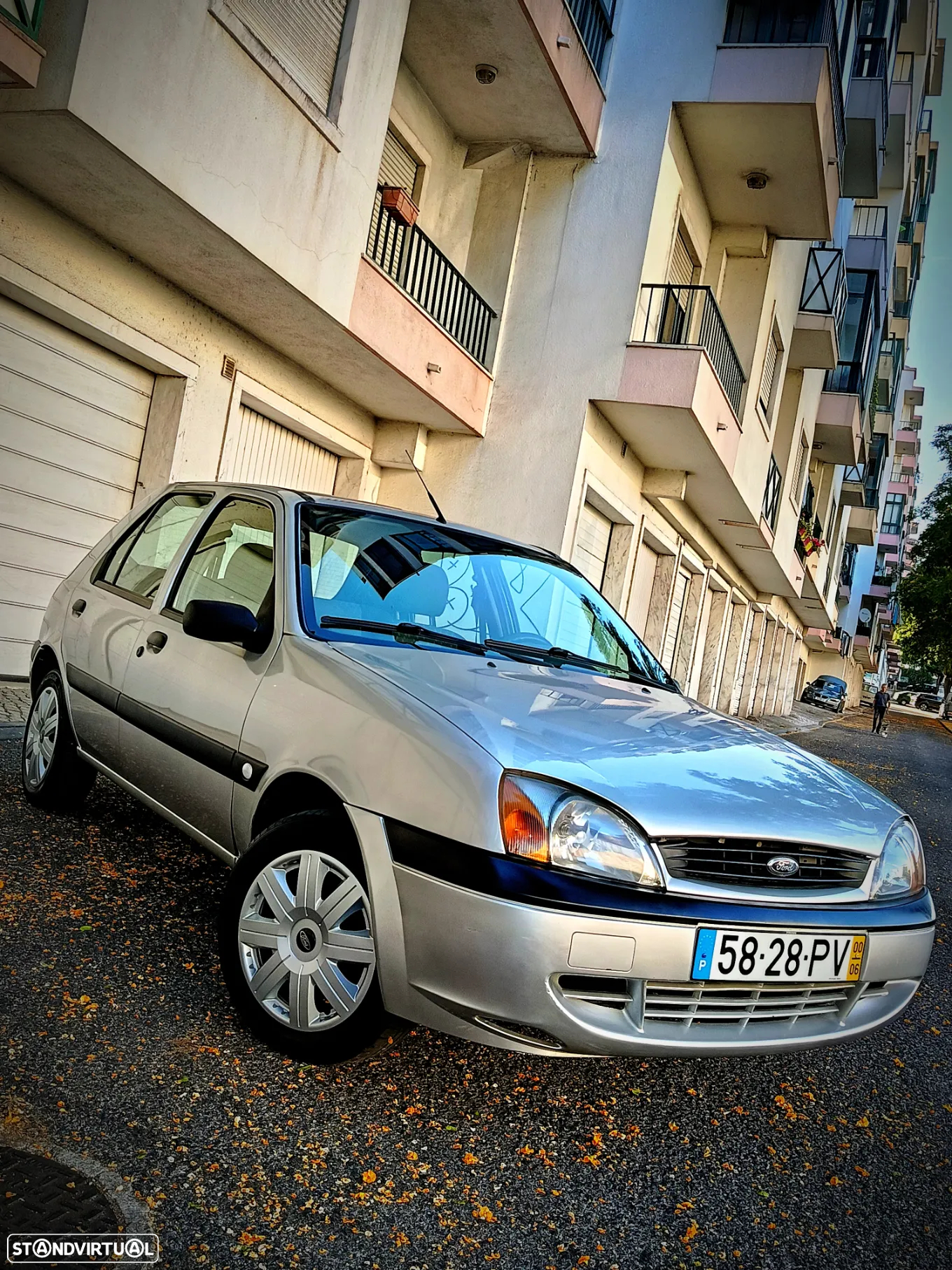 Ford Fiesta 1.25 Techno - 42