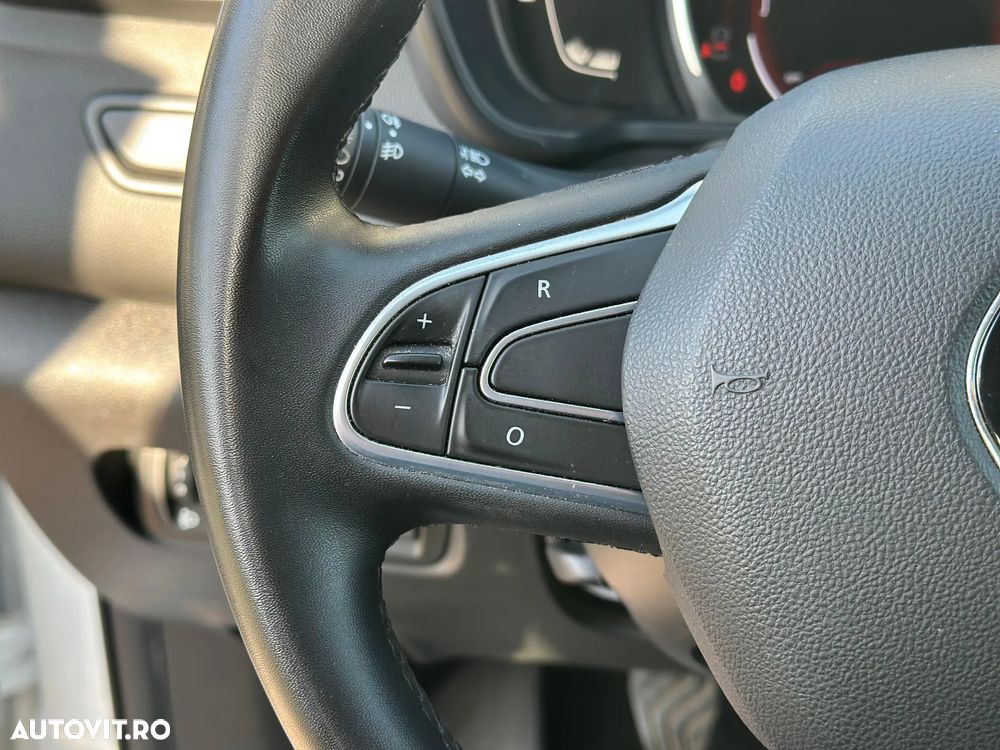 Renault Kadjar TCe 140 GPF Intens - 19