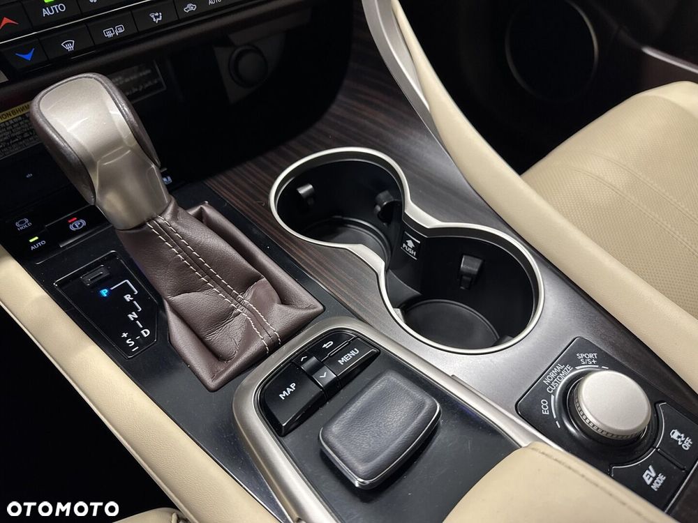 Lexus RX 450h Prestige - 27