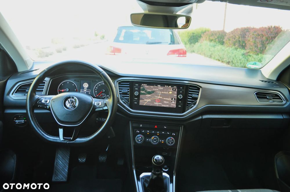 Volkswagen T-Roc 2.0 TDI SCR 4MOTION IQ.DRIVE - 12