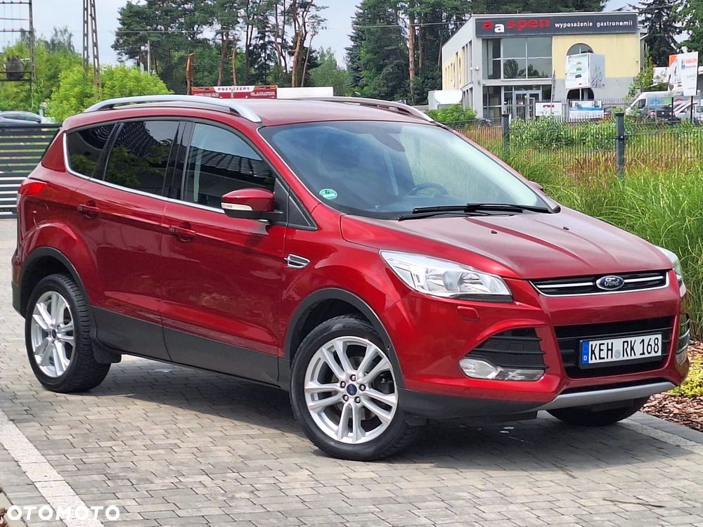 Ford Kuga 1.5 EcoBoost 2x4 Titanium - 32