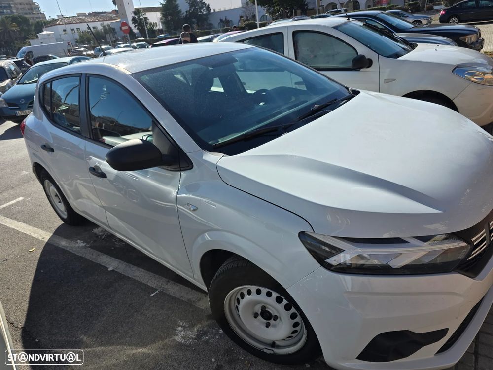 Dacia Sandero - 4