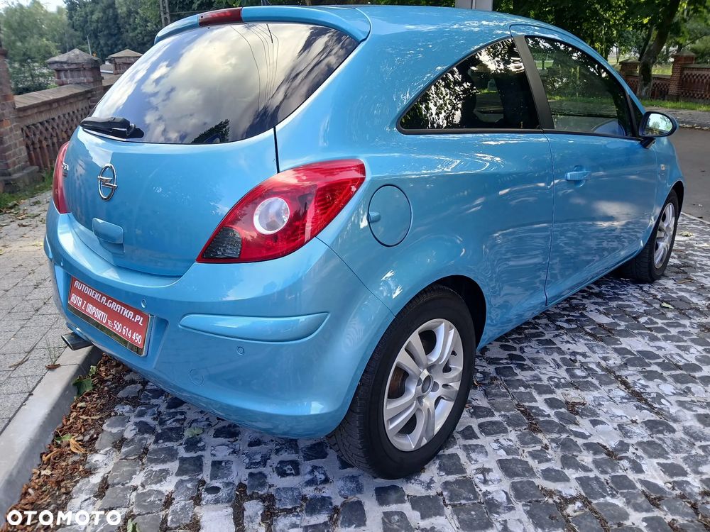 Opel Corsa 1.4 16V Satellite - 7