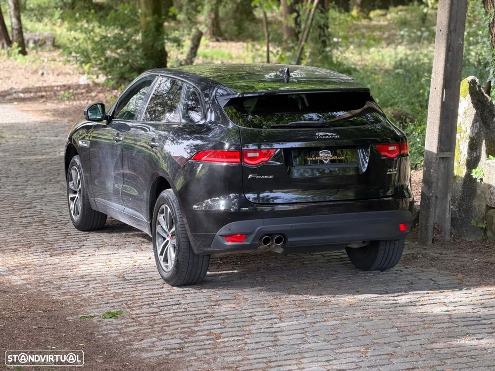 Jaguar F-Pace 20d Aut. R-Sport - 6