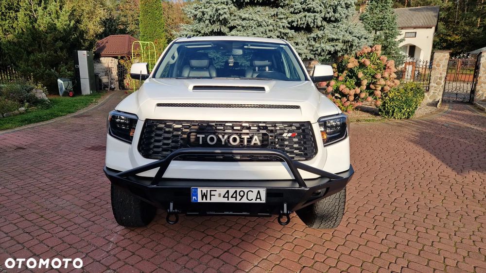 Toyota Tundra - 5