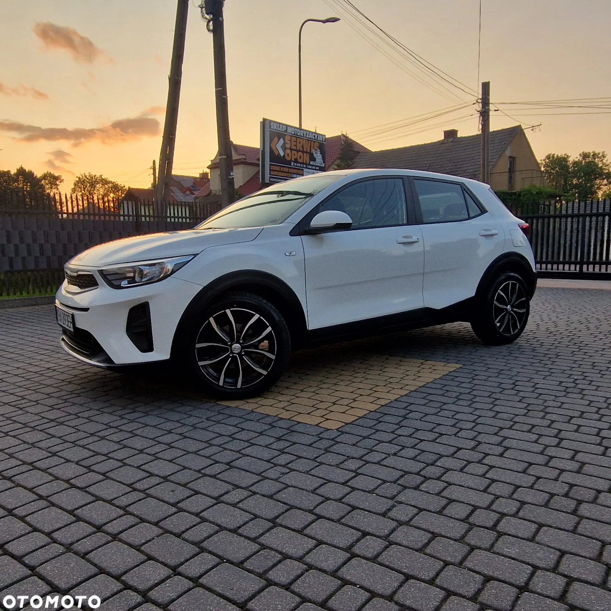 Kia Stonic 1.2 M - 4