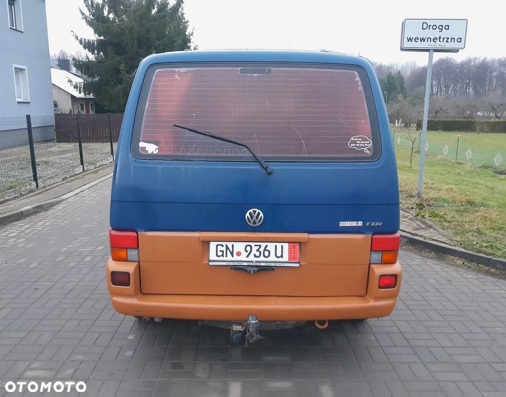 Volkswagen Caravelle GL - 5