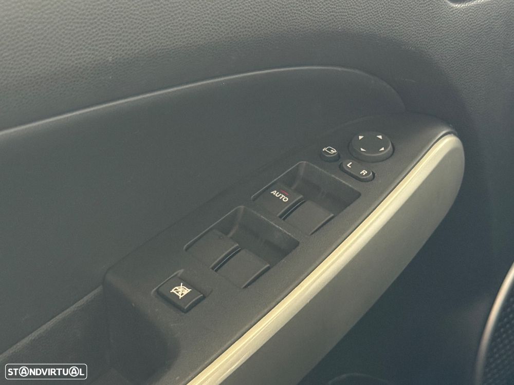 Mazda 2 1.3 MZR Exclusive - 20