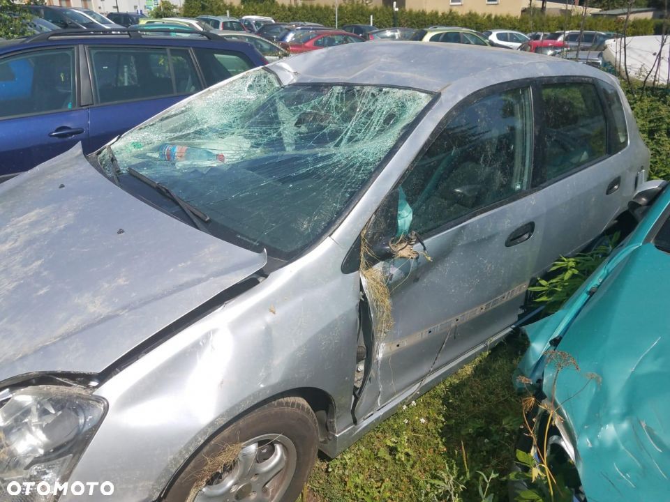 Cześci Honda Civic VII  5-drzwi benzyna - 3
