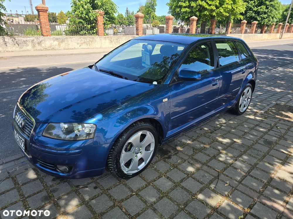 Audi A3 Sportback 2.0 TDI DPF (DSG) S tronic Attraction - 1