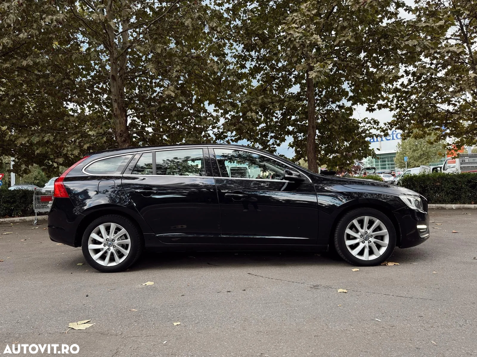 Volvo V60 D2 ECO Start-Stop Momentum - 11