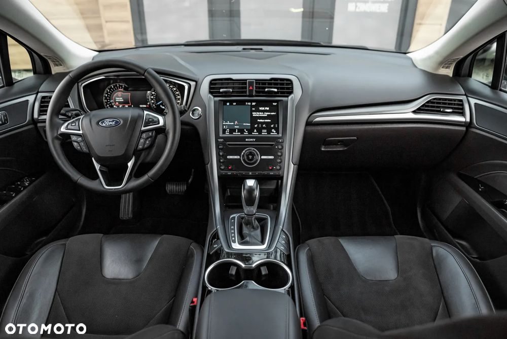 Ford Mondeo 2.0 TDCi Edition 4WD PowerShift - 28