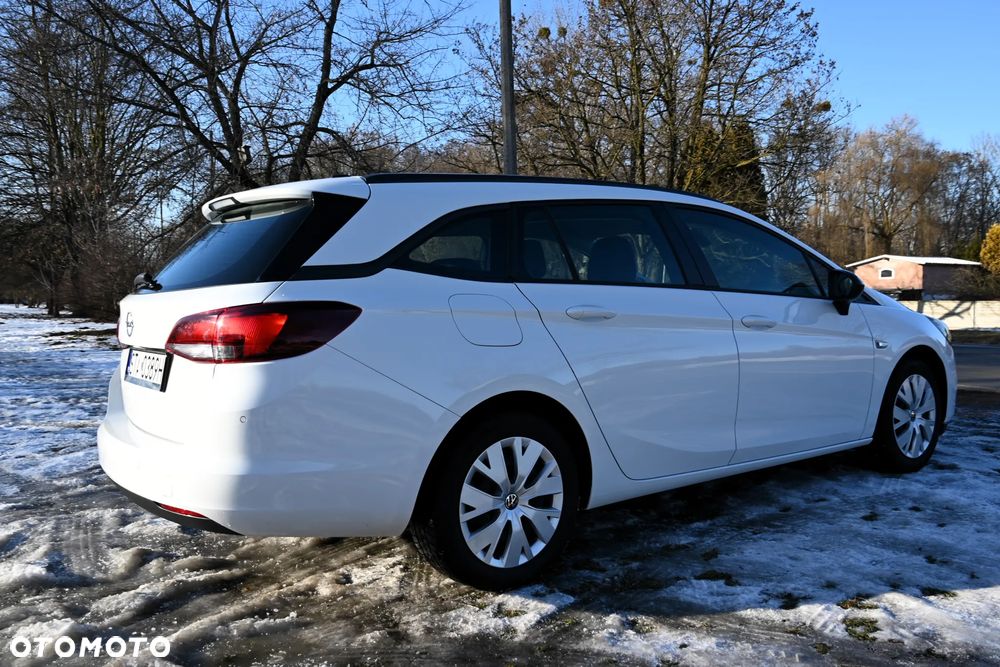 Opel Astra - 18