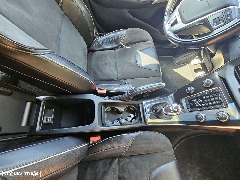 Volvo V40 1.6 D2 R-Design Momentum - 35