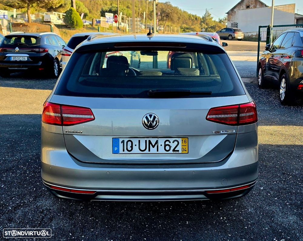 VW Passat Variant 1.6 TDI Confortline DSG - 5