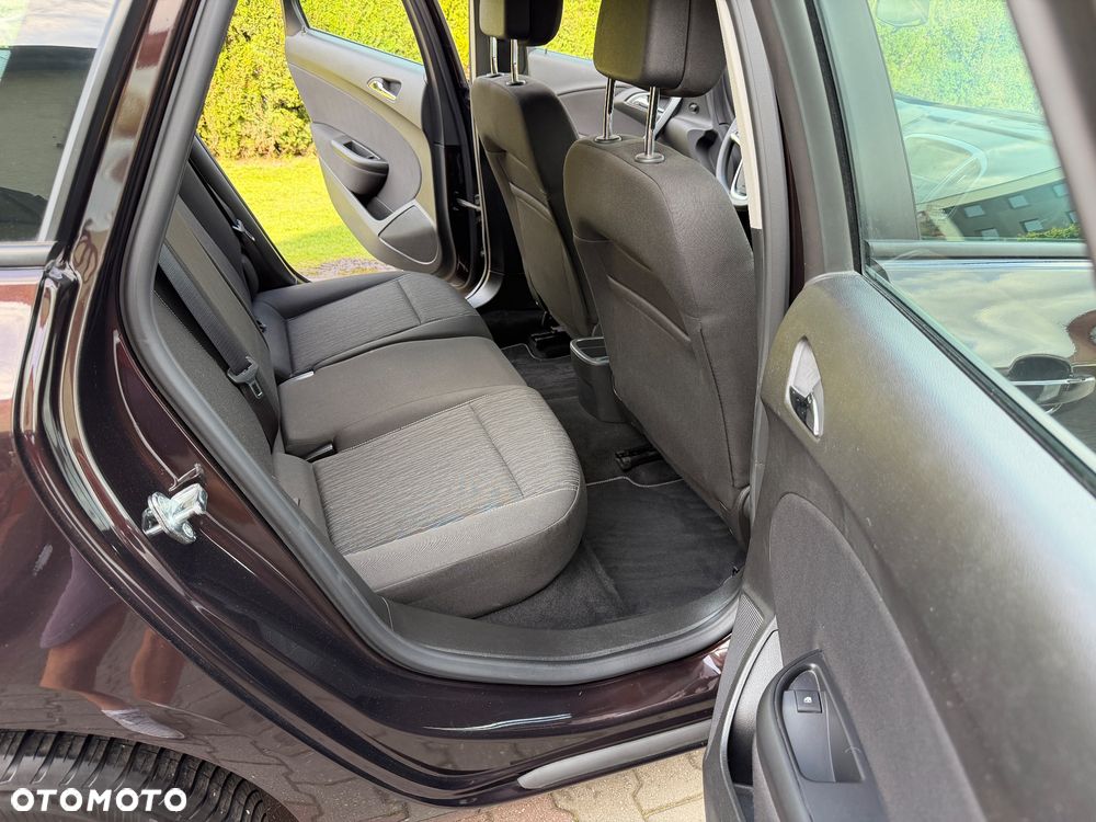 Opel Astra 1.4 Fun - 27