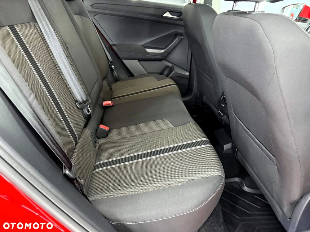 Volkswagen T-Roc 2.0 TSI OPF 4MOTION DSG Sport - 28