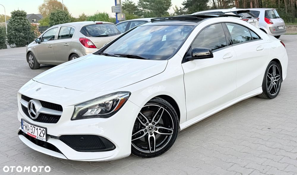 Mercedes-Benz CLA - 4